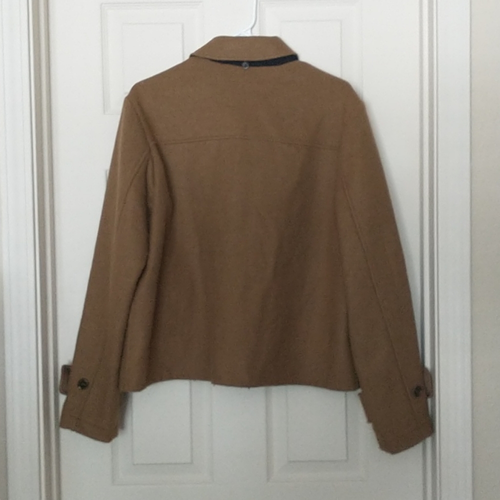 Lands End Wool Coat w/ Wooden Toggle Rope Closure - Picture 5 of 9